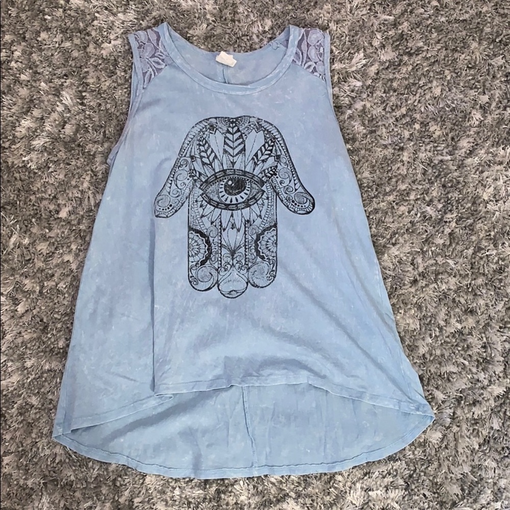 Tank top with design
